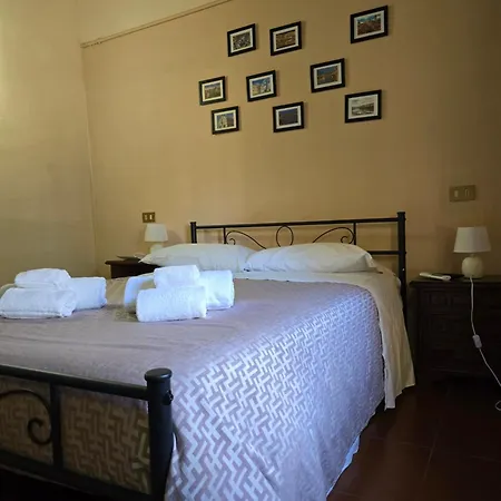 Dimora Del Conte فندق مبيت وإفطار بيزا