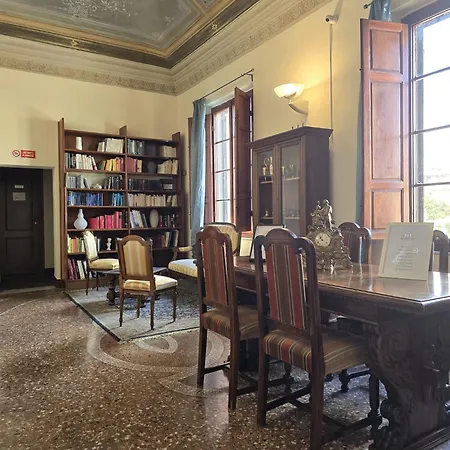فندق مبيت وإفطار Dimora Del Conte